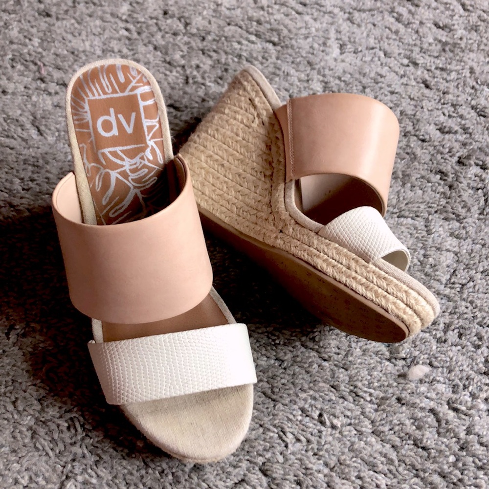 Dolce vita wedges